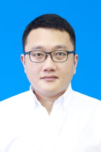 寇向宇